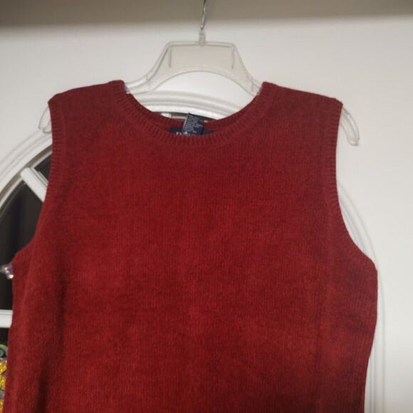 New Denim & Co Burgundy Colored Sleeveless Sweater Size Women's L - Picture 2 of 2